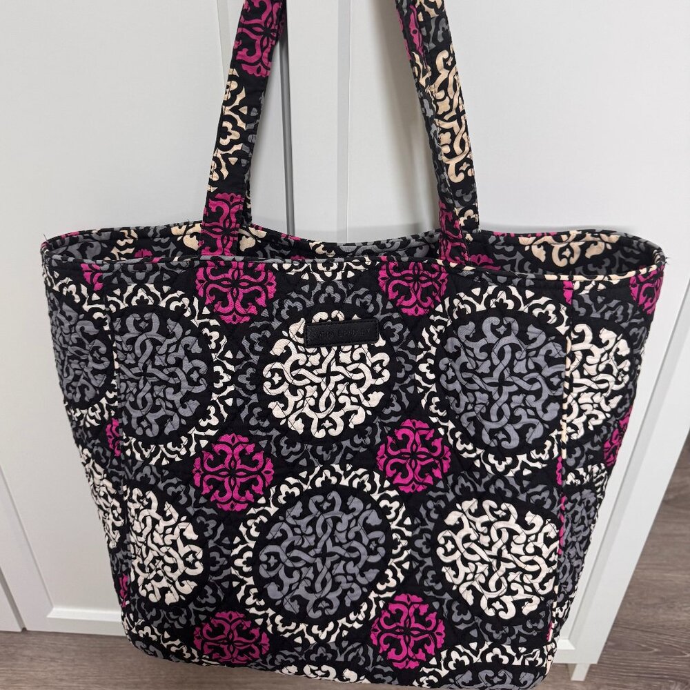 Vera Bradley Tote